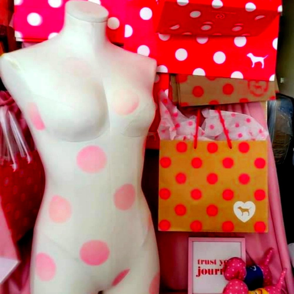 Authentic Victoria's secret mannequin